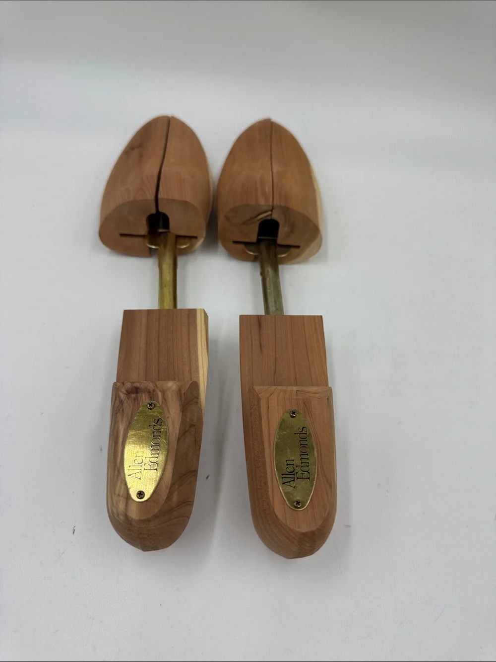 Allen Edmonds Cedar Shoe Trees - Natural Reddish-Brown